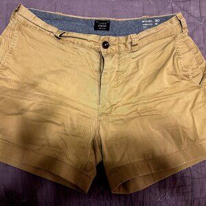 J. Crew Men's Khaki Shorts 5" inseam